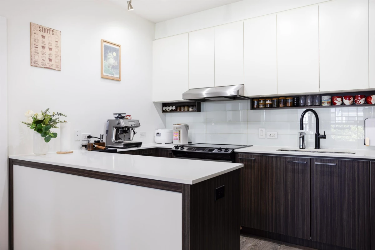 Kitchen Island Photo of 207 553 Foster Avenue, Coquitlam, BC