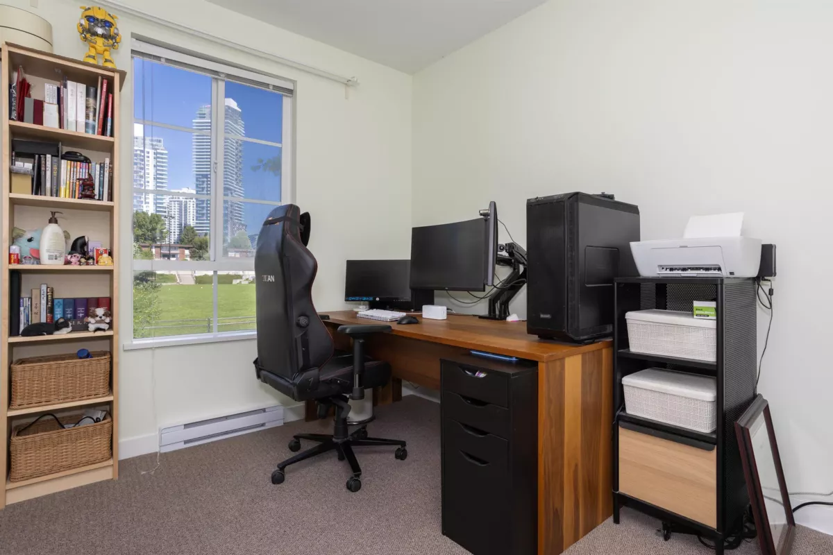 Loft / Bonus Room Photo of 207 553 Foster Avenue, Coquitlam, BC