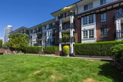 207 553 Foster Avenue, Coquitlam, BC, Coquitlam — Apartment/Condo for sale