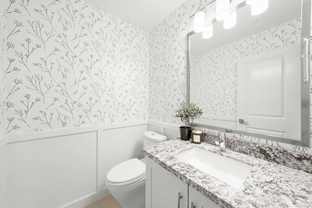 Entry Foyer Photo of 112 5011 Springs Boulevard, Delta, BC