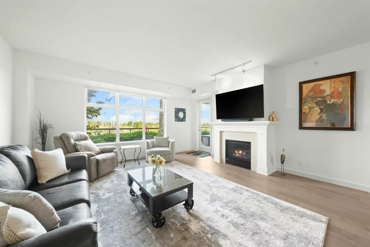 Exterior Rear Photo of 112 5011 Springs Boulevard, Delta, BC