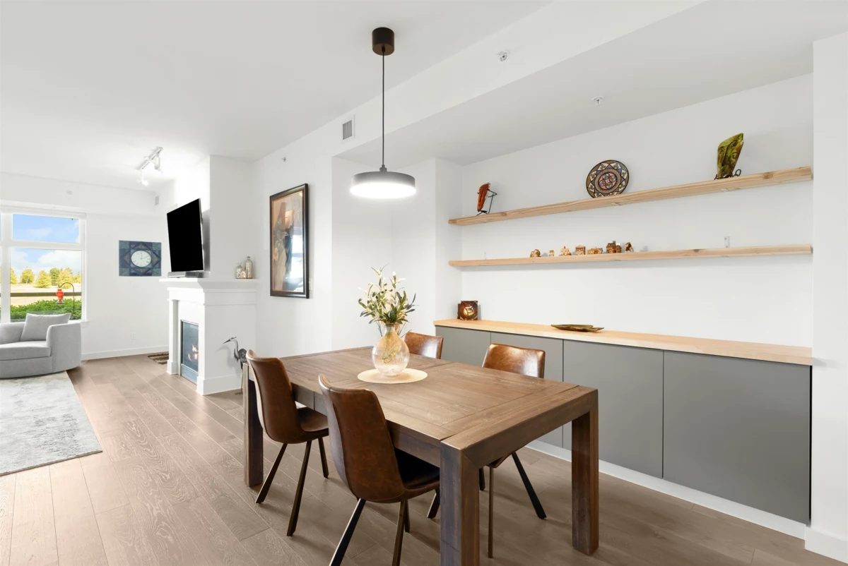 Pantry Photo of 112 5011 Springs Boulevard, Delta, BC