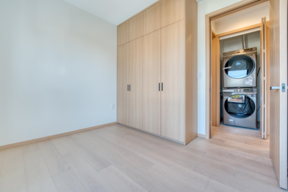 Loft / Bonus Room Photo of 1 968 E 55th Avenue, Vancouver, BC