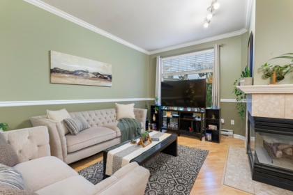 311 5677 208 Street, Langley, BC, Langley — Apartment/Condo for sale