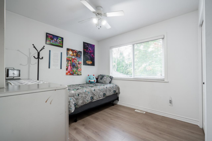 Guest Bathroom Photo of 14616 75a Avenue, Surrey, BC