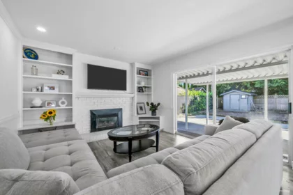 13330 59b Avenue, Surrey, BC, Panorama Ridge — 6 bed single family residence for sale