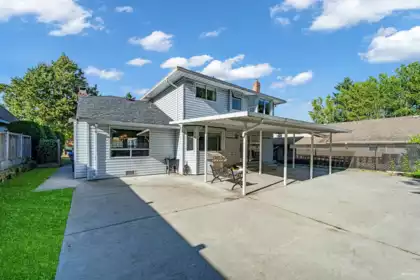 Outdoor Kitchen Photo of 13330 59b Avenue, Surrey, BC