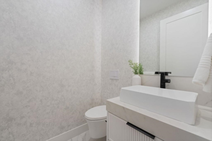 Hallway Photo of 1 2846 W 12th Avenue, Vancouver, BC