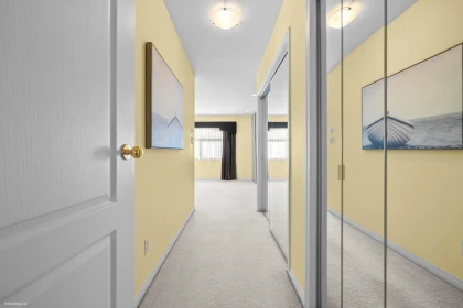 Mudroom Photo of 20 15273 24 Avenue, Surrey, BC