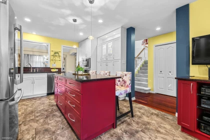 Pantry Photo of 20 15273 24 Avenue, Surrey, BC