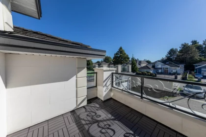 Laundry Room Photo of 9631 Saunders Road, Richmond, BC