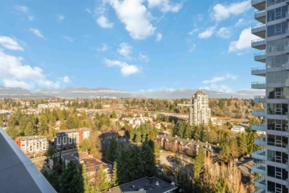 Office / Den Photo of 3301 13750 100 Avenue, Surrey, BC