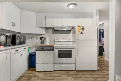 Basement Recreation Room Photo of 2574 Cornwall Avenue, Vancouver, BC