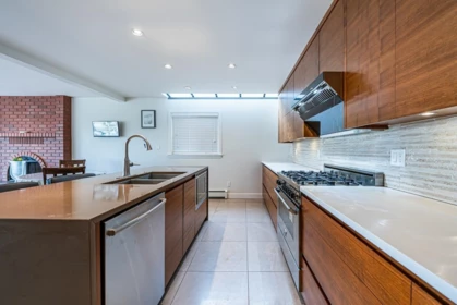 Guest Bathroom Photo of 2272 Nelson Avenue, West Vancouver, BC