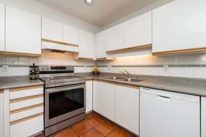 10 901 W 17th Street, North Vancouver, BC, North Vancouver — Townhouse for sale