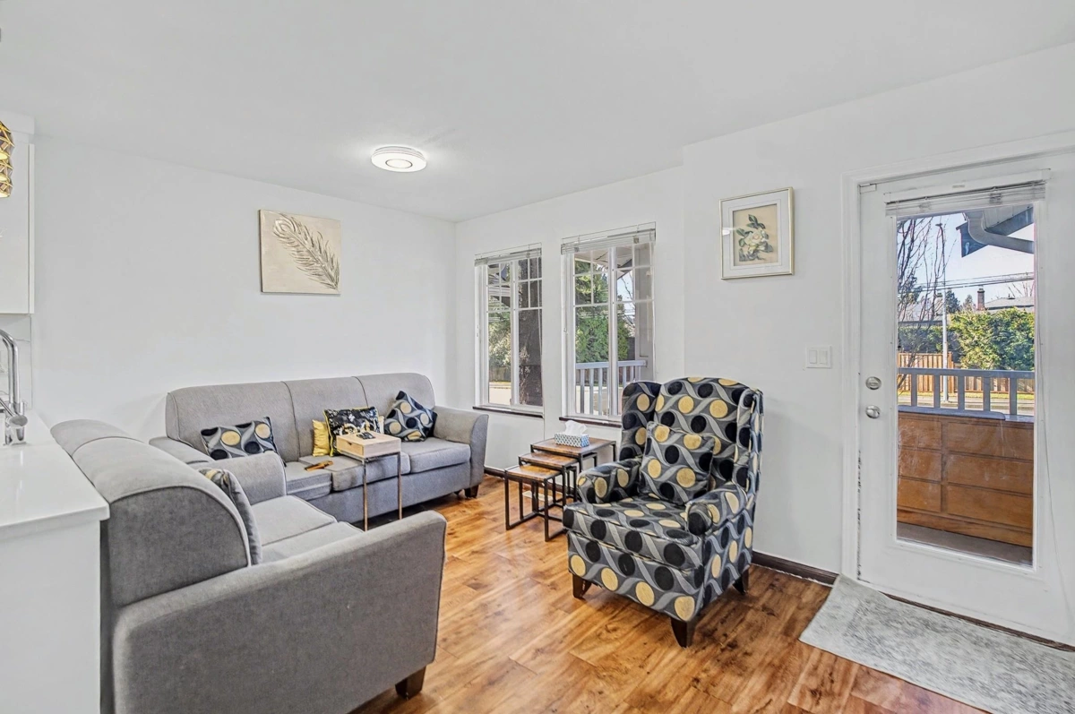 Kitchen Photo of 75 6533 121 Street, Surrey, BC