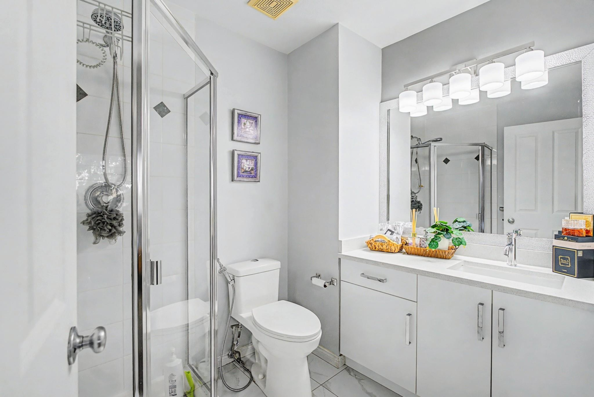 Mudroom Photo of 75 6533 121 Street, Surrey, BC