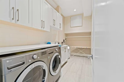 Kitchen Photo of 3038 167b Street, Surrey, BC