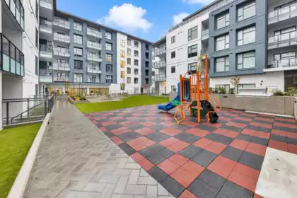 607 10828 139a Street, Surrey, BC, Surrey — Apartment/Condo for sale