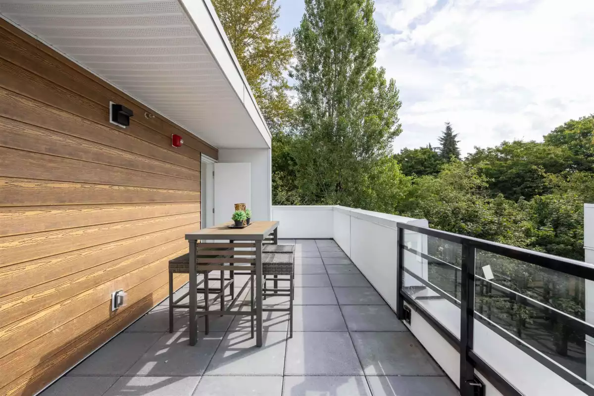 Basement Recreation Room Photo of 21 6328 King George Boulevard, Surrey, BC