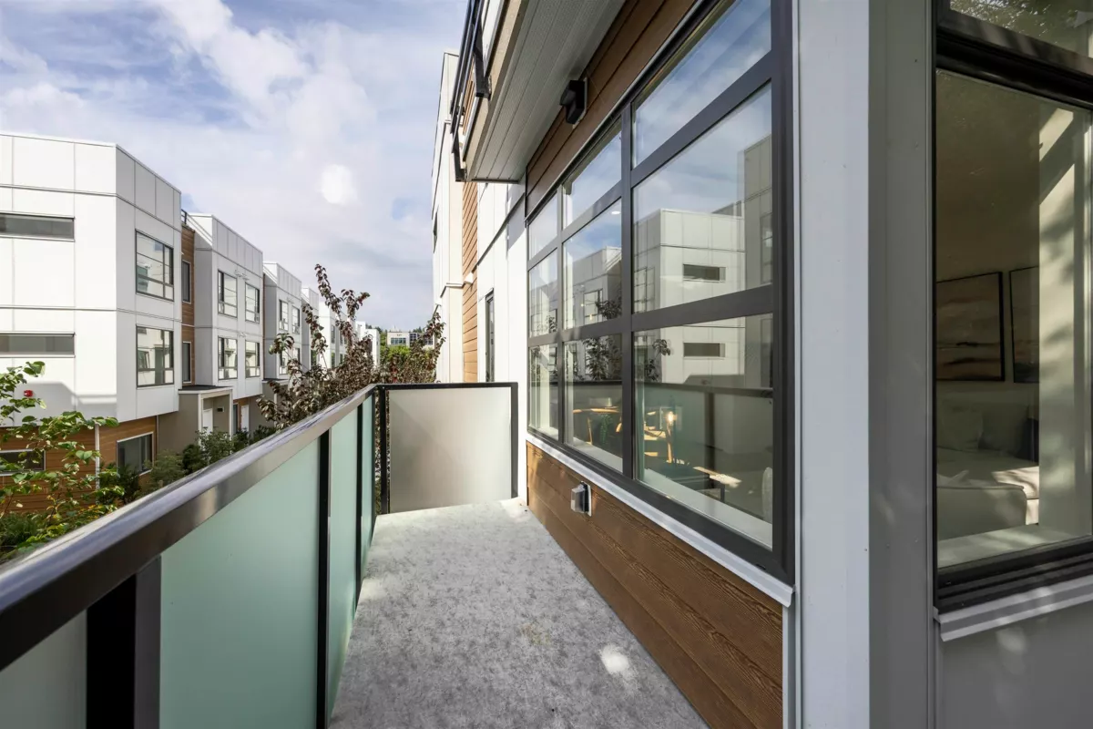 Laundry Room Photo of 21 6328 King George Boulevard, Surrey, BC