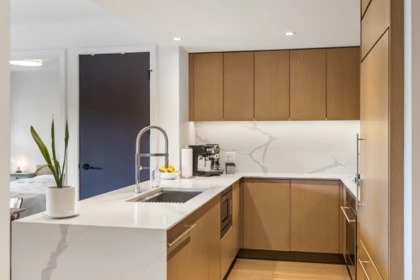 201 5089 Quebec Street, Vancouver, BC, Vancouver — Apartment/Condo for sale