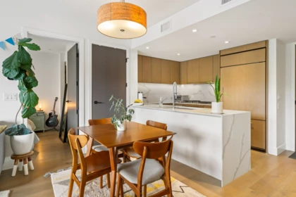 201 5089 Quebec Street, Vancouver, BC, Vancouver — Apartment/Condo for sale
