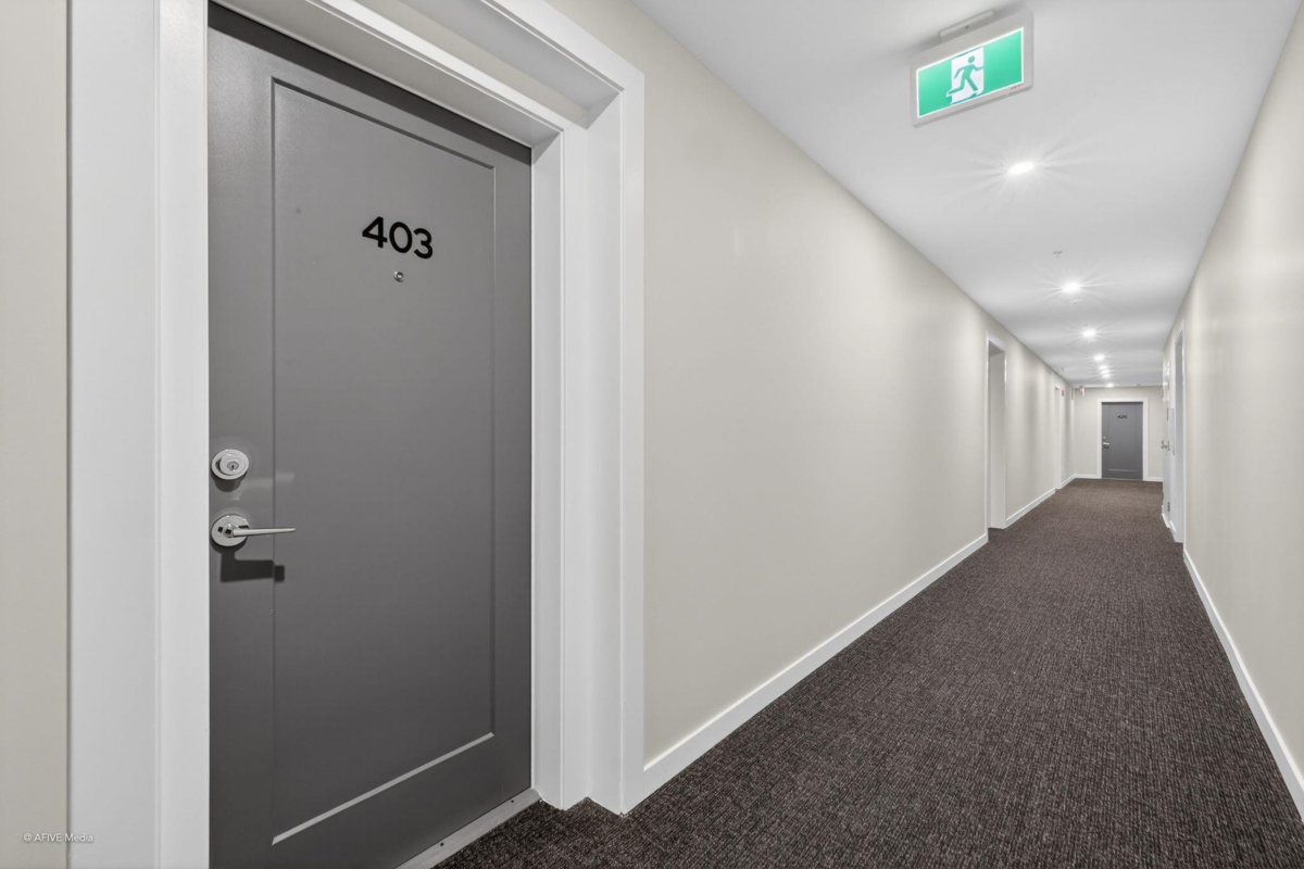 Dining Area Photo of 403 14778 N 106 Avenue Avenue, Surrey, BC