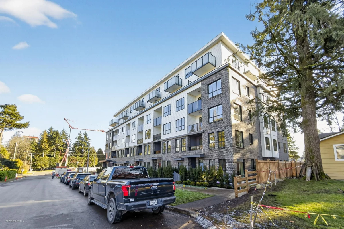 Hallway Photo of 403 14778 N 106 Avenue Avenue, Surrey, BC