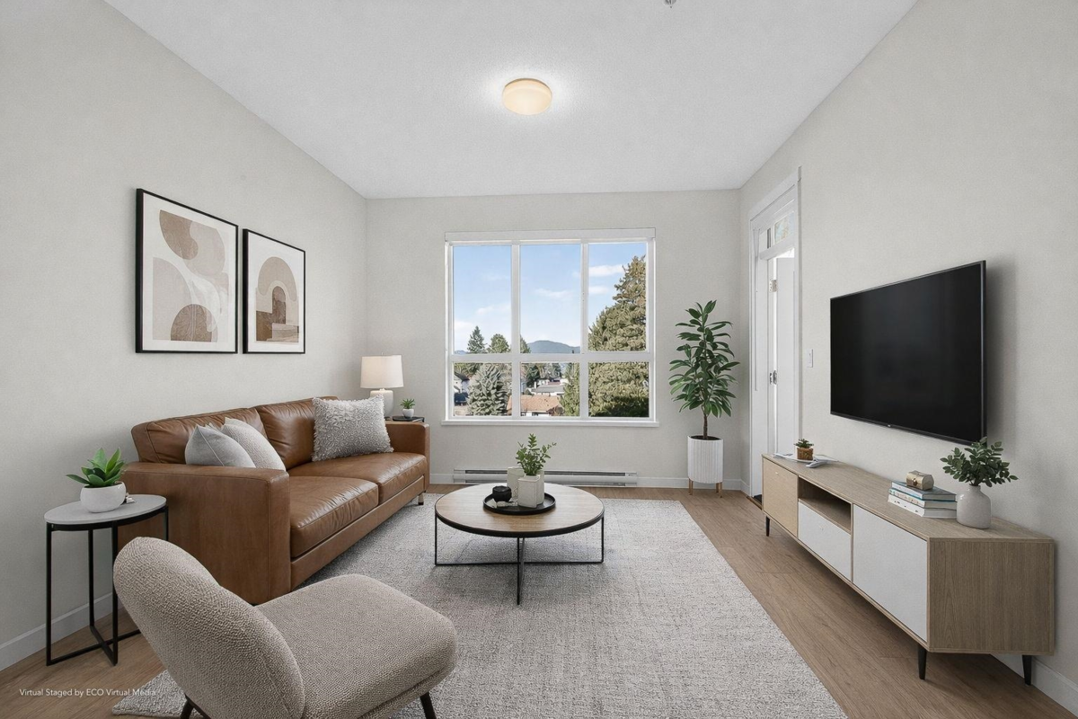 Staircase Photo of 403 14778 N 106 Avenue Avenue, Surrey, BC