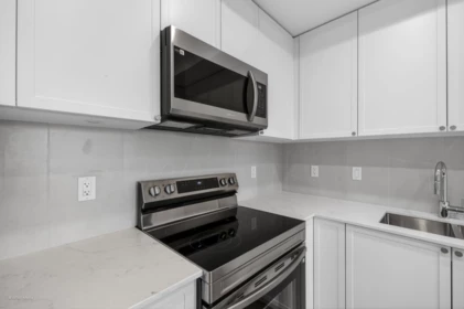 Primary Bedroom Photo of 403 14778 N 106 Avenue Avenue, Surrey, BC