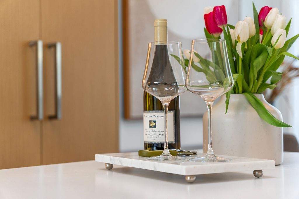 Basement Recreation Room Photo of 223 650 E 2nd Street, North Vancouver, BC