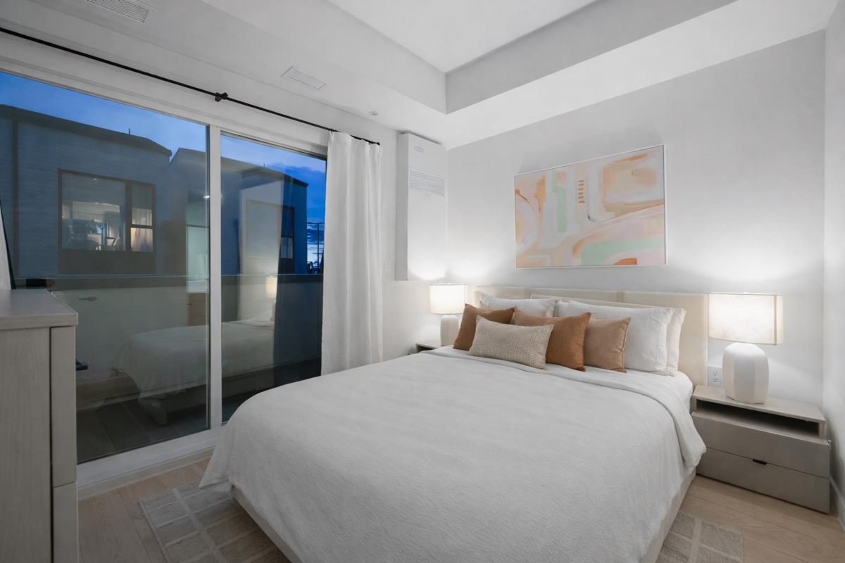 Outdoor Deck Photo of 223 650 E 2nd Street, North Vancouver, BC