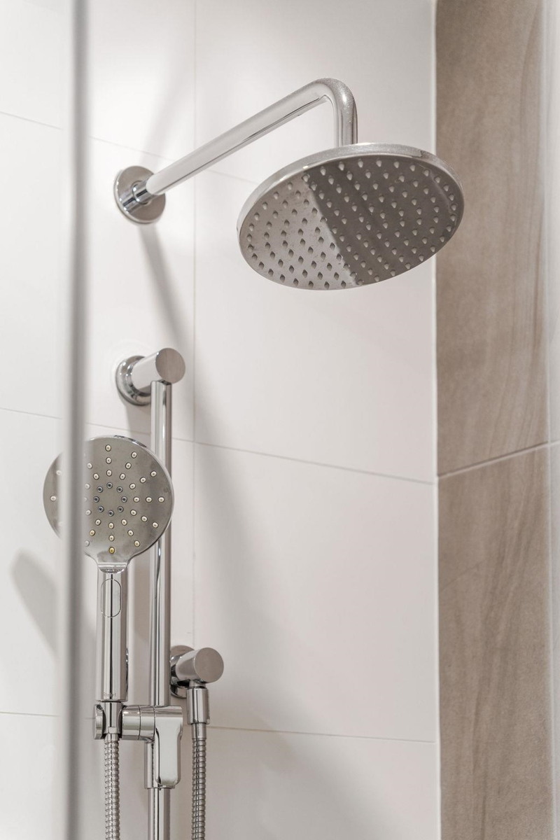 Swimming Pool Photo of 223 650 E 2nd Street, North Vancouver, BC