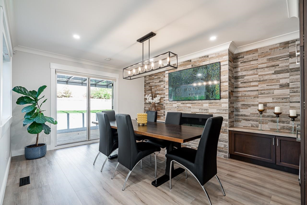Bedroom 3 Photo of 15807 Columbia Avenue, White Rock, BC