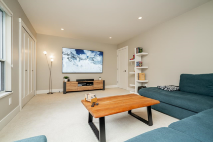 Loft / Bonus Room Photo of 22 4055 Indian River Drive, North Vancouver, BC