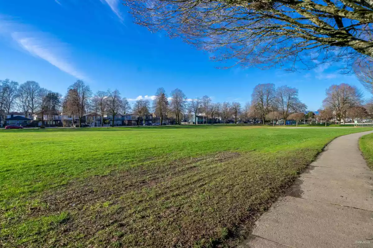 Breakfast Nook Photo of 5324 Rhodes Street, Vancouver, BC