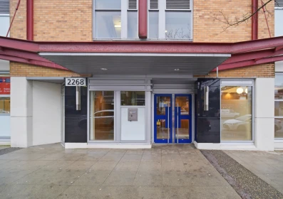 511 2268 W Broadway, Vancouver, BC