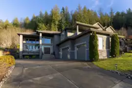 10850 Carmichael Street, Maple Ridge, BC