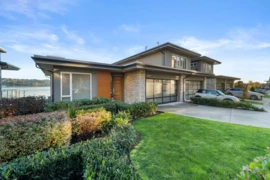 3887 Cates Landing Way, North Vancouver, BC