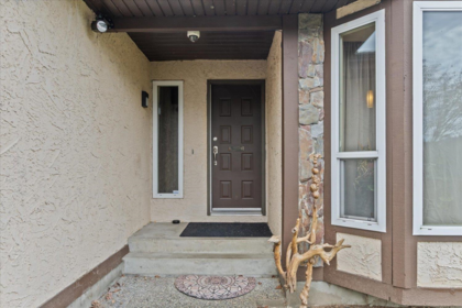 3639 Davie Street, Abbotsford, BC, Abbotsford — Single Family Residence for sale