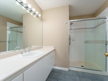 Office / Den Photo of 5 3588 Whitney Place, Vancouver, BC