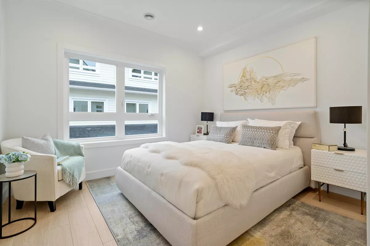 Powder Room Photo of 5 9340 General Currie Road, Richmond, BC