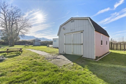 Backyard Photo of 9227 Annis Road, Rosedale, BC
