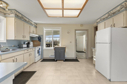 Kitchen Photo of 9227 Annis Road, Rosedale, BC