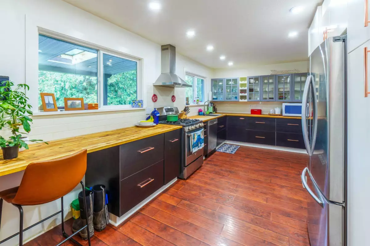 Dining Area Photo of 8630 Foote Street, Mission, BC