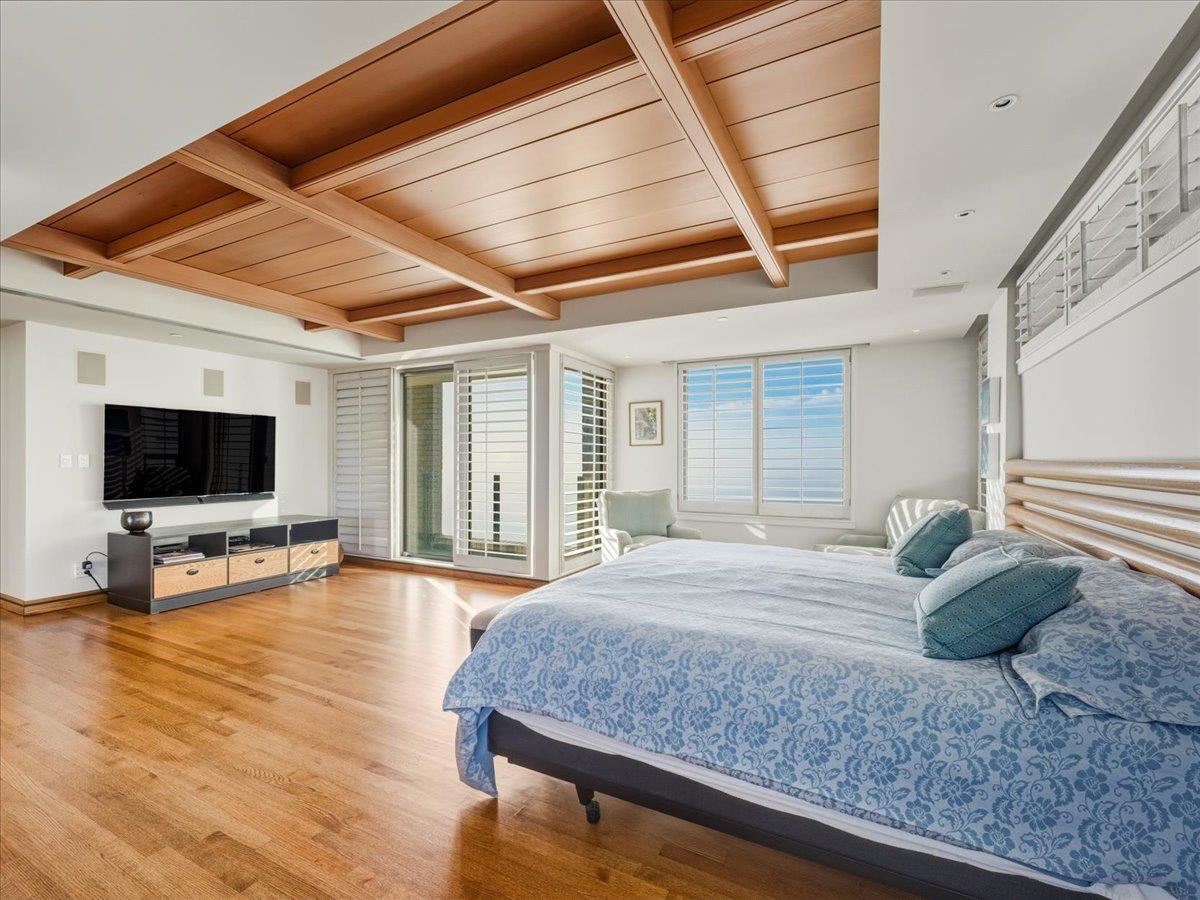 Basement Recreation Room Photo of 10 2250 Bellevue Avenue, West Vancouver, BC