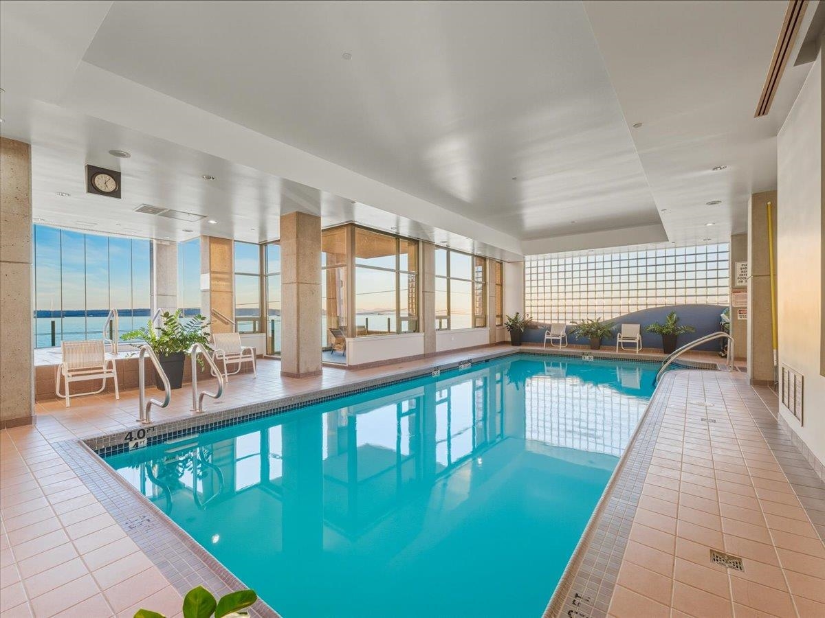 Street View Photo of 10 2250 Bellevue Avenue, West Vancouver, BC