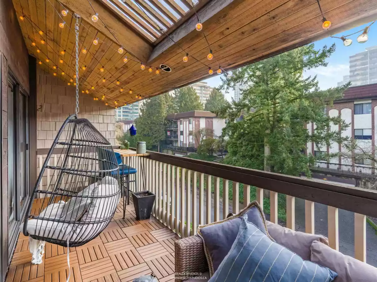 Loft / Bonus Room Photo of 303 708 Eighth Avenue, New Westminster, BC