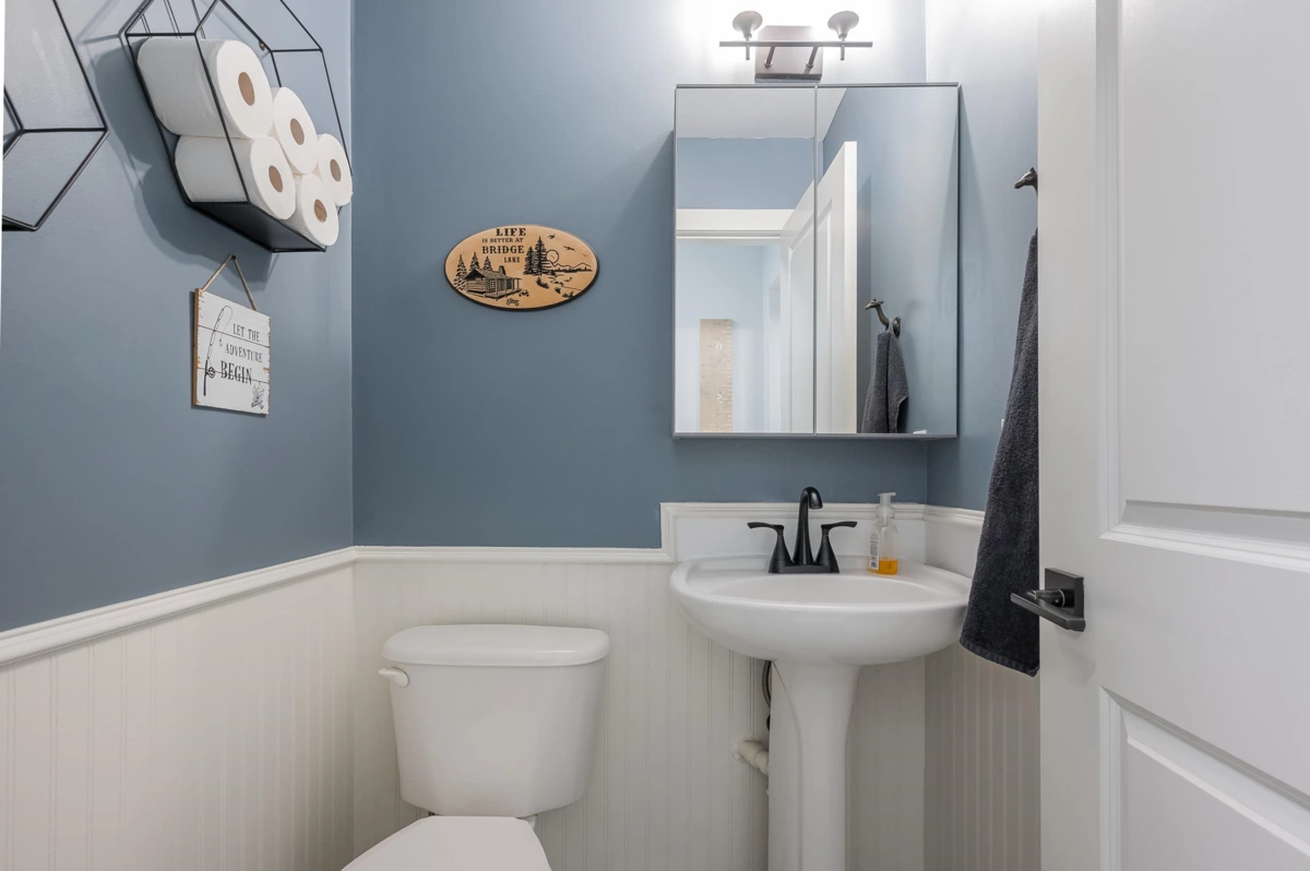 Basement Recreation Room Photo of 54 6712 Baker Road, Delta, BC